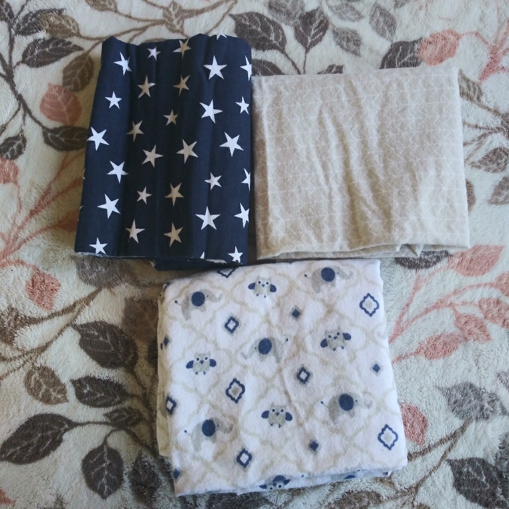 Swaddle blankets